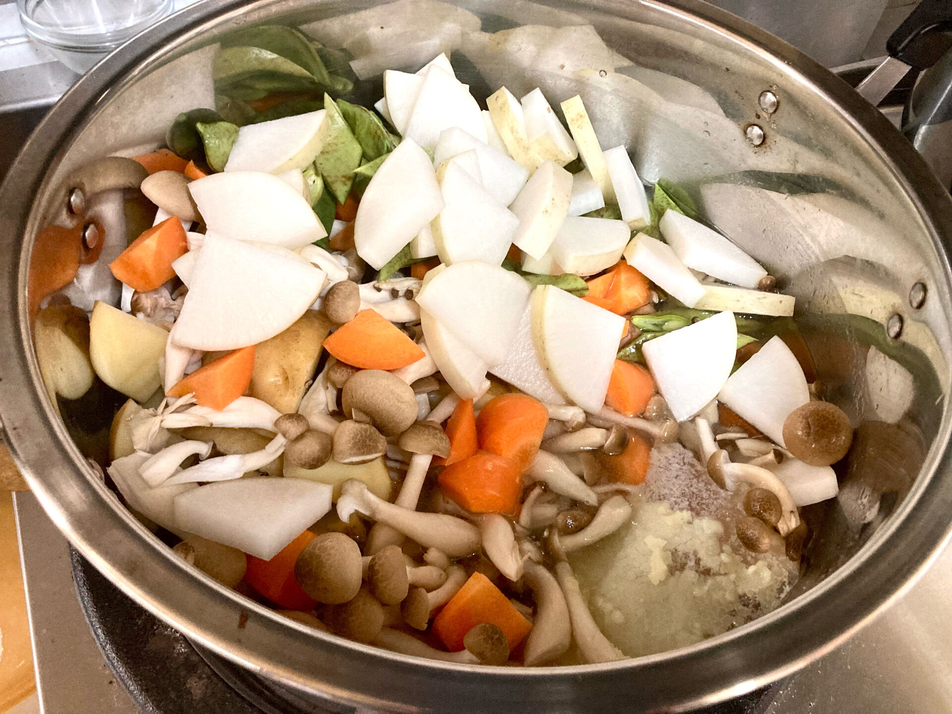 【鶏のあっさり塩煮】